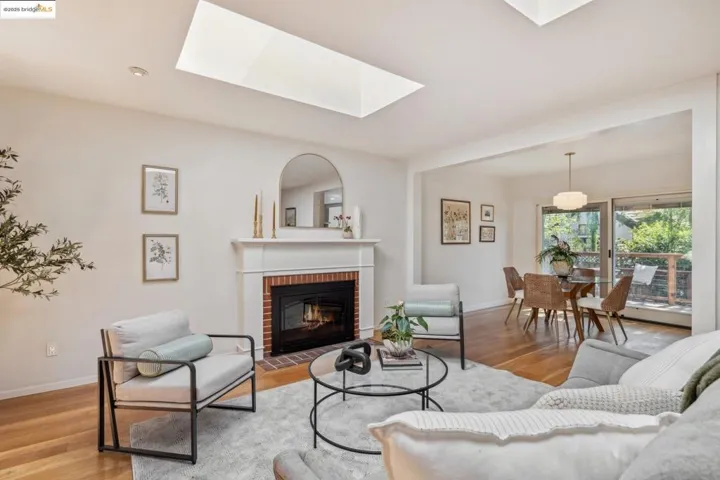 5064 Kearney Ave, Oakland, California 94602