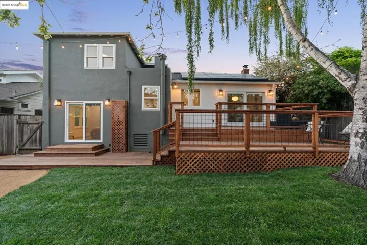 5064 Kearney Ave, Oakland, California 94602