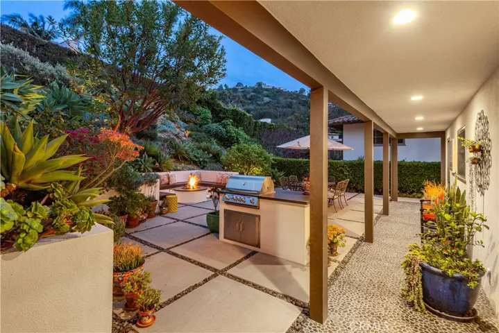308 Via Almar, Palos Verdes Estates, California 90274