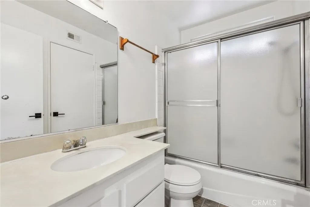 740 Great Bend Drive, Diamond Bar, California 91765 home-pic-36