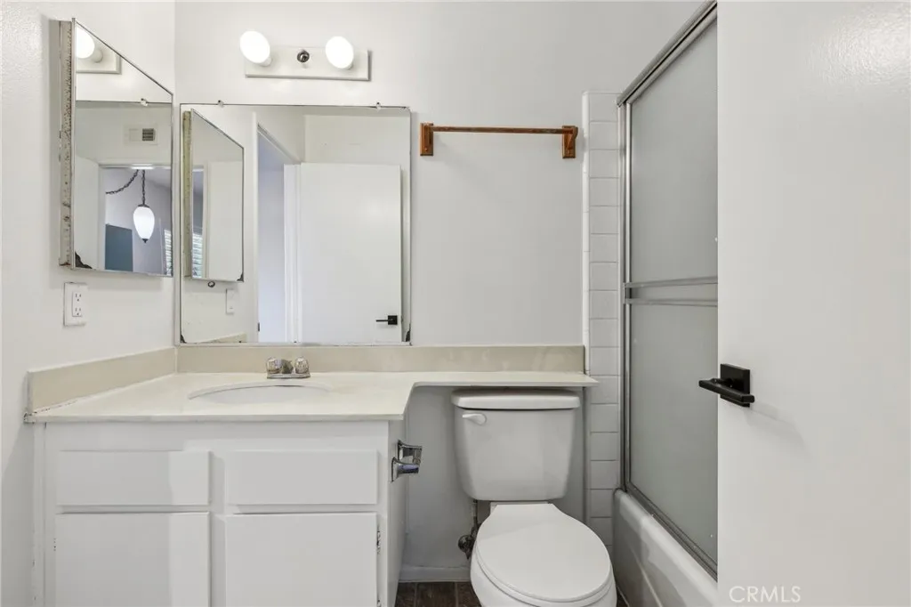 740 Great Bend Drive, Diamond Bar, California 91765 home-pic-35