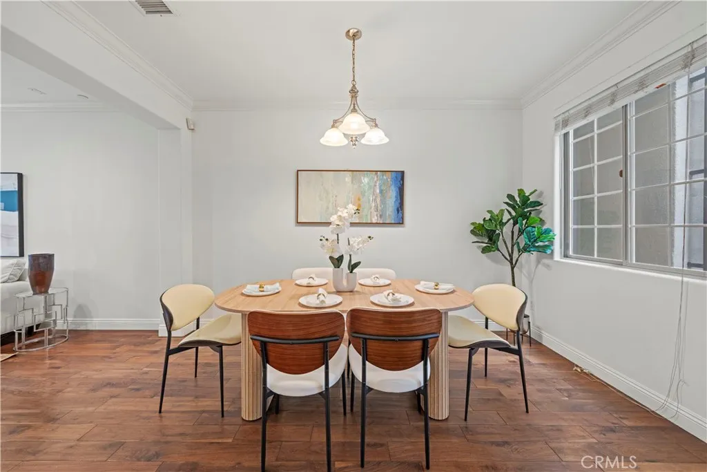 3501 Tilden Avenue 9, Los Angeles, California 90034 home-pic-12