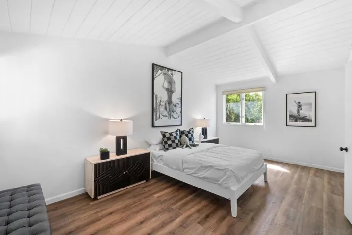 7328 Country Club Dr, La Jolla, California 92037