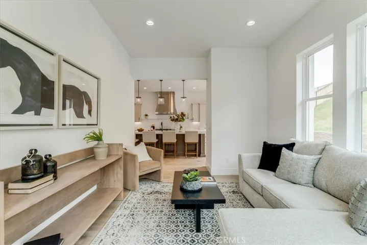 Sitting Room / Office