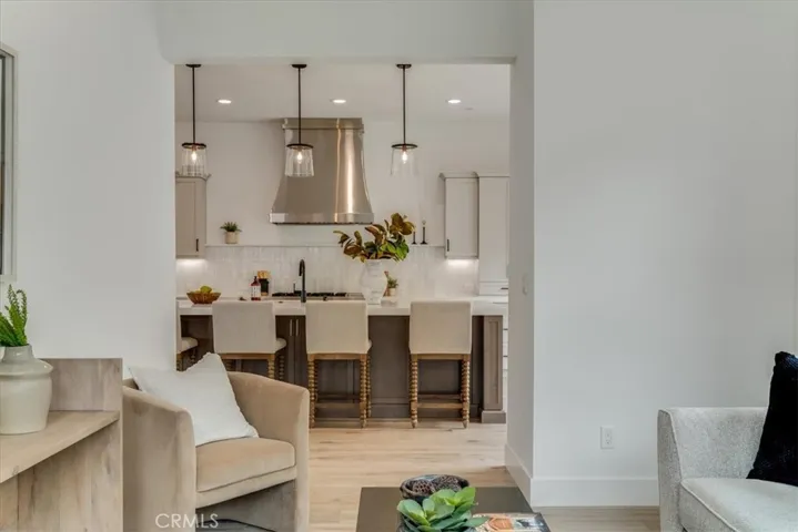 1439 Hansen Lane, San Luis Obispo, California 93401