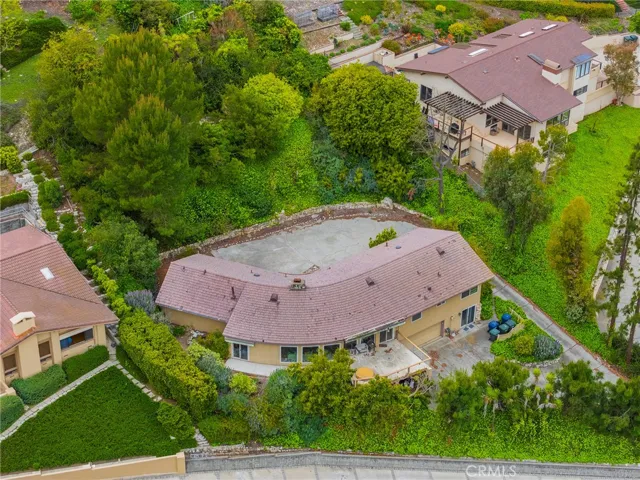 5202 Middlecrest Road, Rancho Palos Verdes, California 90275