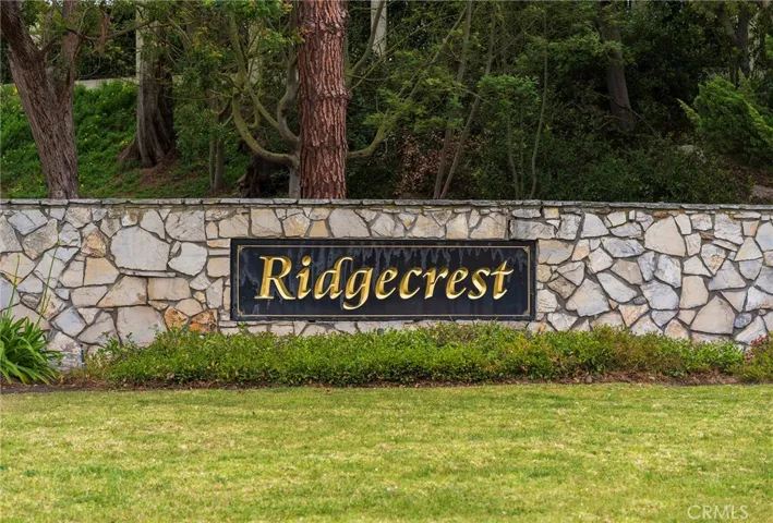 5202 Middlecrest Road, Rancho Palos Verdes, California 90275