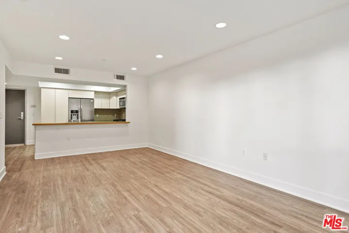 10473 Santa Monica Boulevard 405, Los Angeles, California 90024