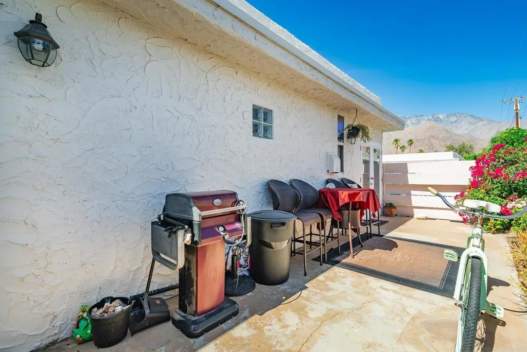 800 E Cottonwood Road 2, Palm Springs, California 92262 home-pic-19