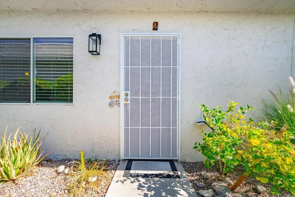 800 E Cottonwood Road 2, Palm Springs, California 92262 home-pic-37