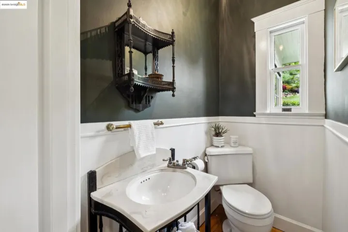 57 Domingo Ave, Berkeley, California 94705