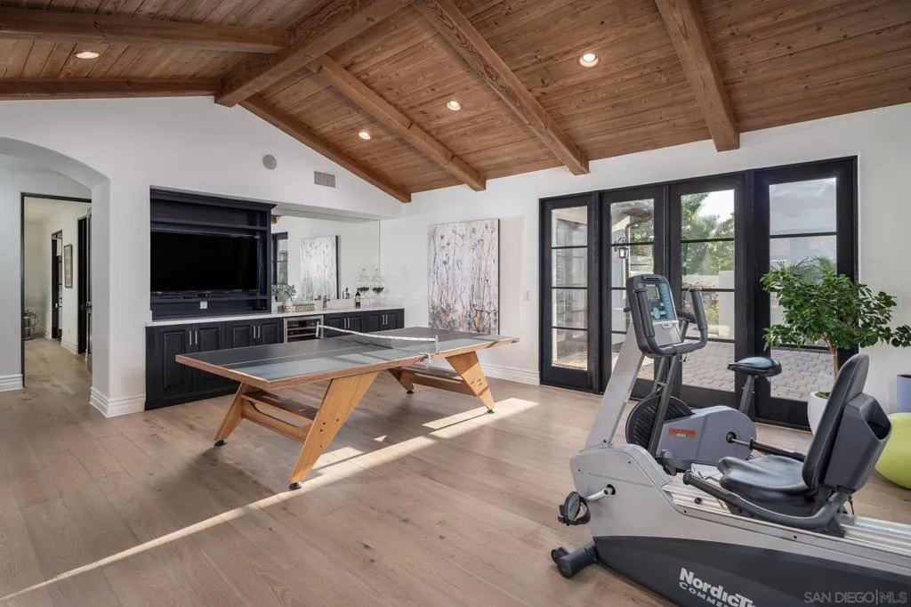 7630 Iluminado, San Diego, California 92127 home-pic-11