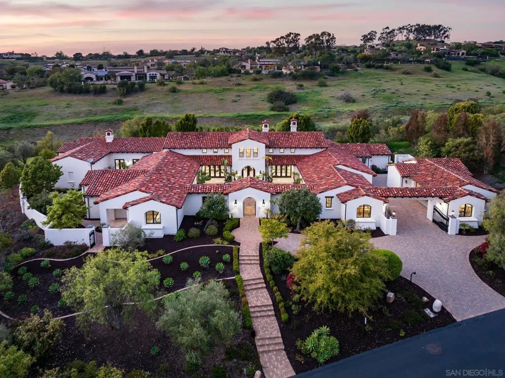 7630 Iluminado, San Diego, California 92127 home-pic-1