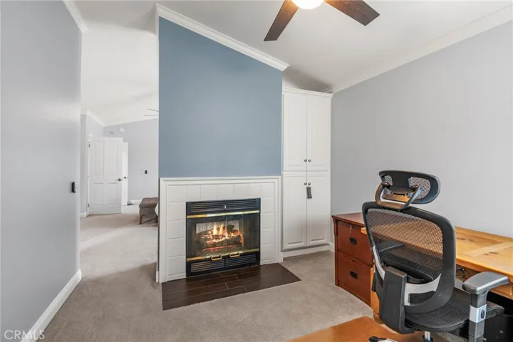 5040 Wagner Way, Oak Park, California 91377
