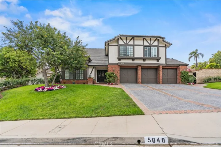 5040 Wagner Way, Oak Park, California 91377