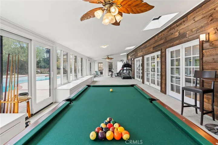 5040 Wagner Way, Oak Park, California 91377