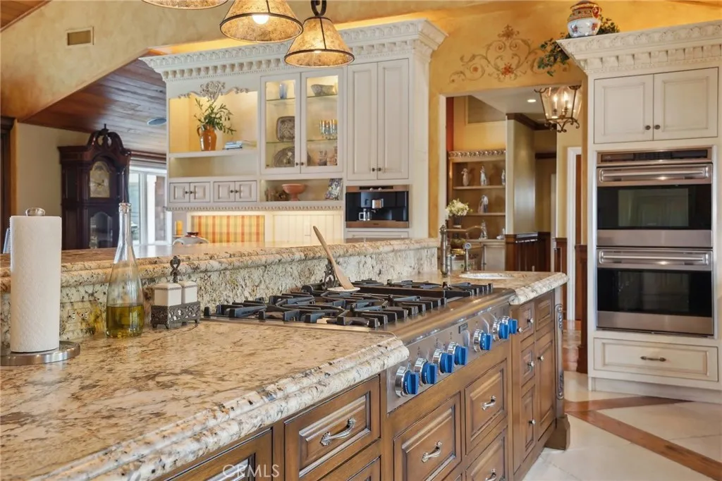 16 Saddle Road, Rancho Palos Verdes, California 90275 home-pic-15