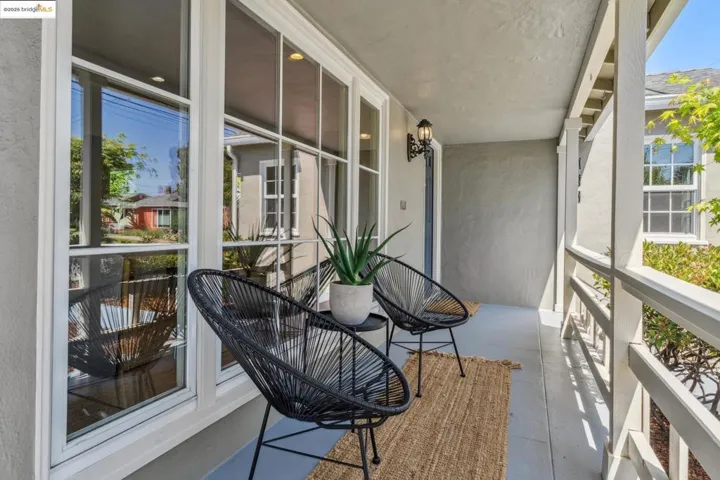 280 Farrelly Dr, San Leandro, California 94577