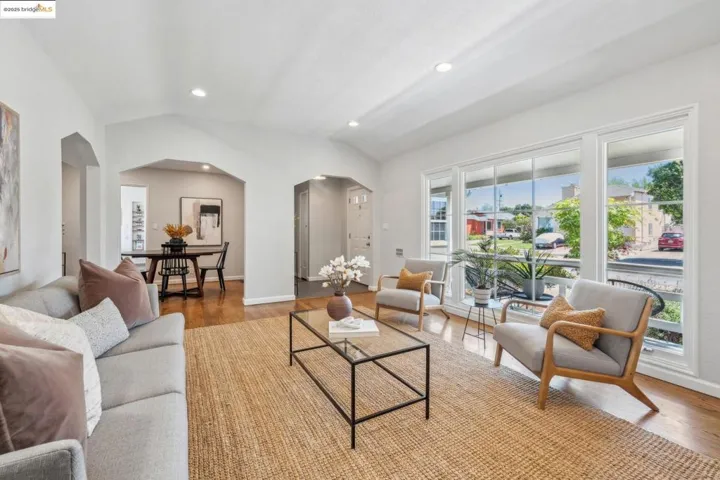 280 Farrelly Dr, San Leandro, California 94577