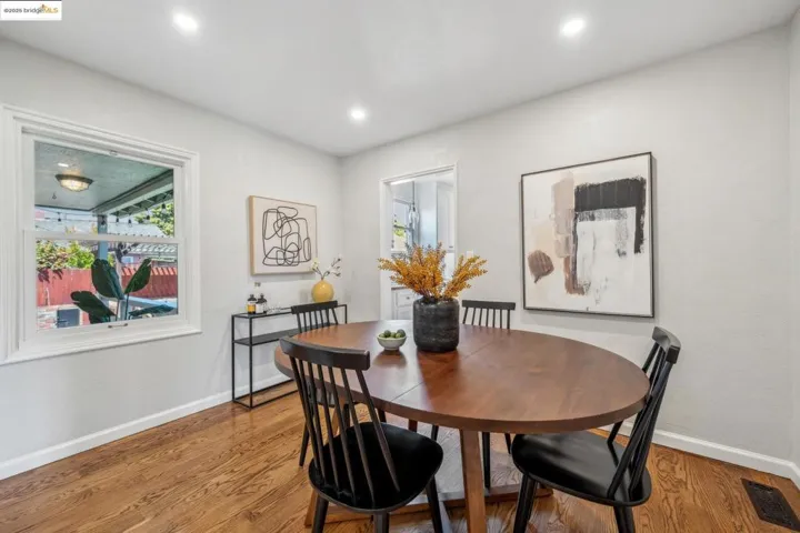 280 Farrelly Dr, San Leandro, California 94577