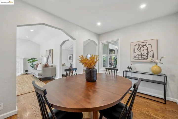 280 Farrelly Dr, San Leandro, California 94577