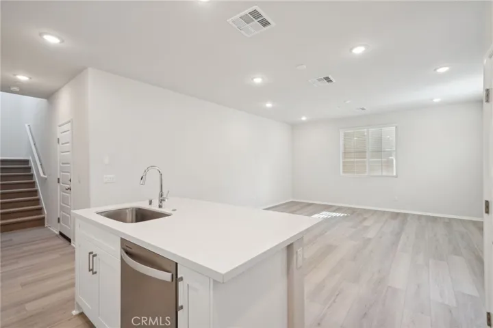 40411 Via Cava, Temecula, California 92591