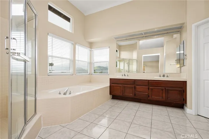5630 Delacroix Way, Yorba Linda, California 92887