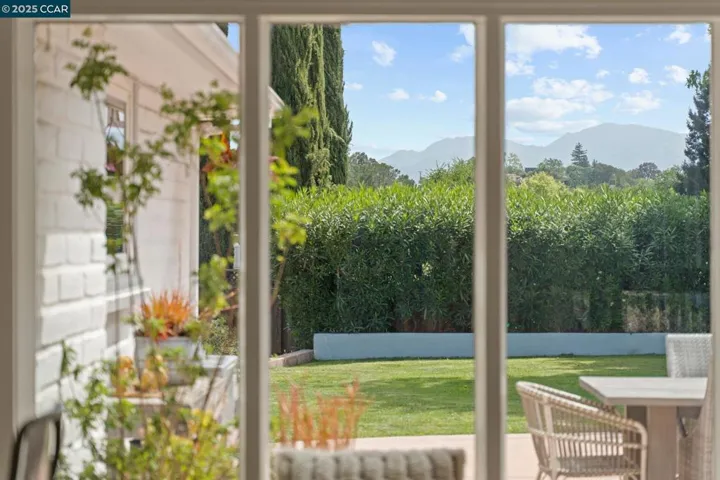 3275 Withers Ave, Lafayette, California 94549