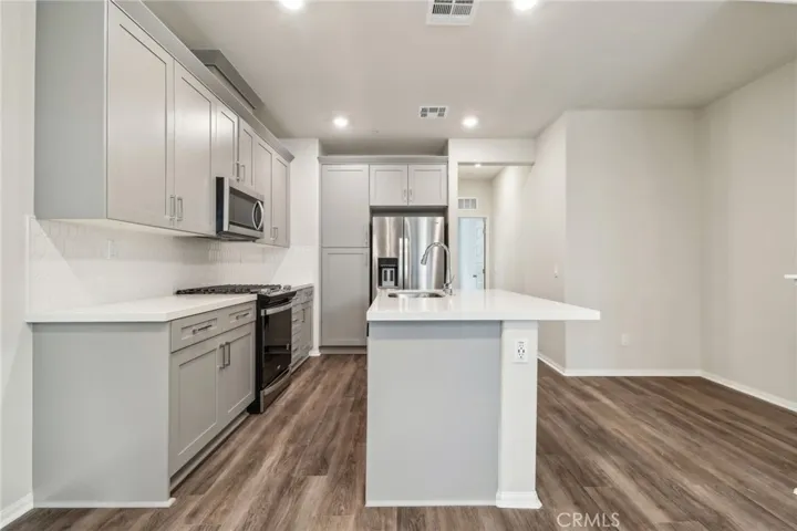 1456 Stratus Drive, Pomona, California 91768