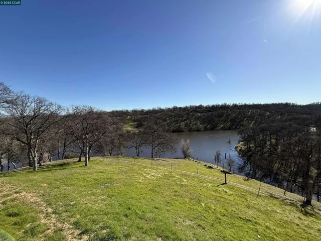 14630 Saint Croy Road, Red Bluff, California 96080
