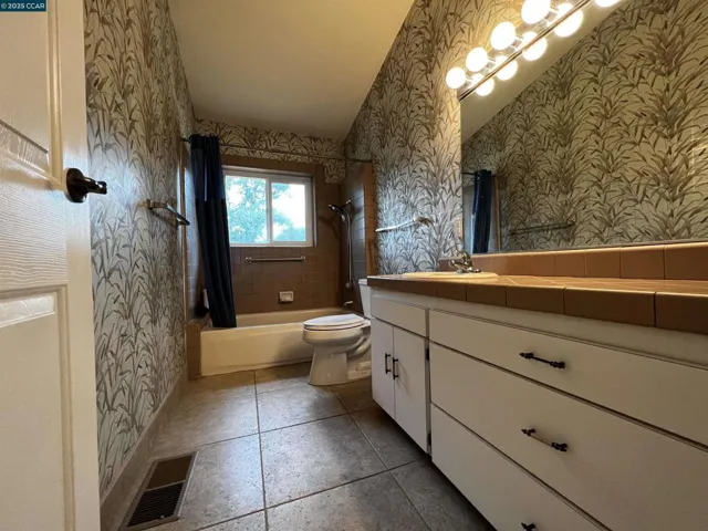 14630 Saint Croy Road, Red Bluff, California 96080
