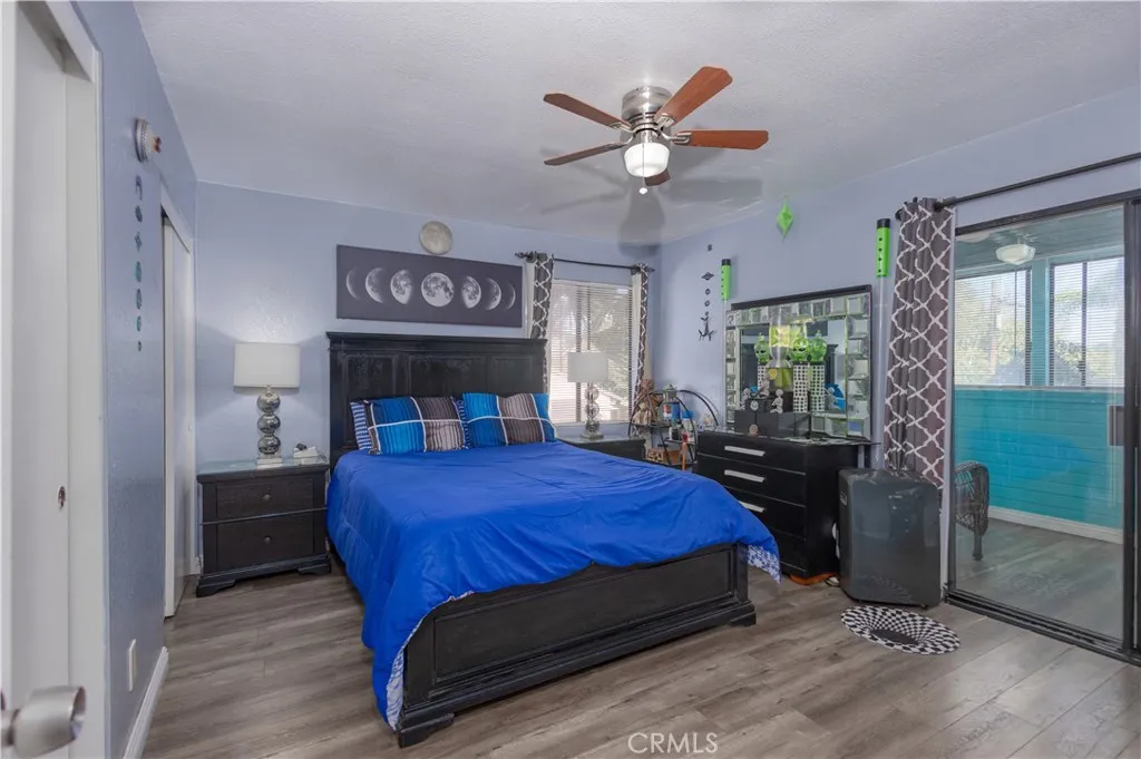 1725 W 3rd Street 1, Santa Ana, California 92703 home-pic-14