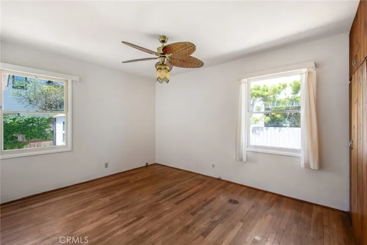 Cozy bedroom 1