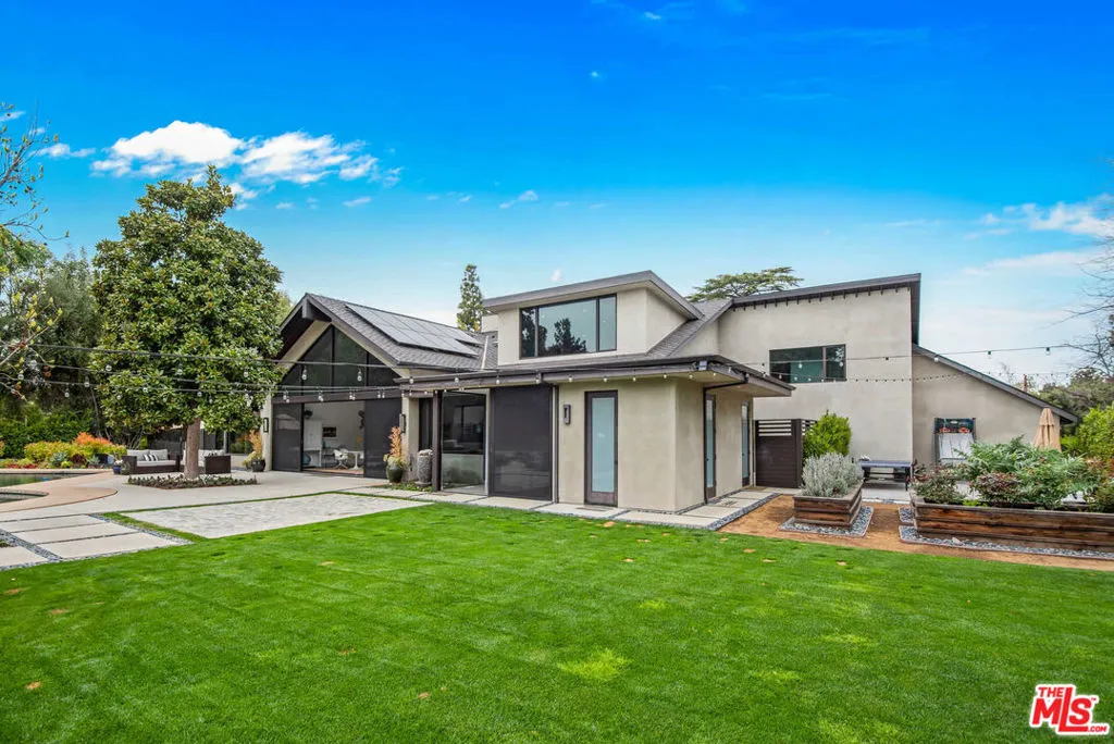 17352 Magnolia Boulevard, Encino, California 91316 home-pic-21