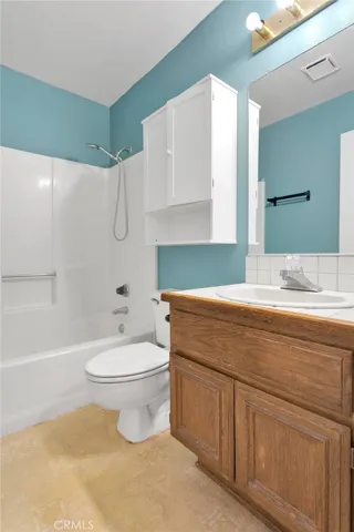 12152 Cobblestone Drive, Victorville, California 92392