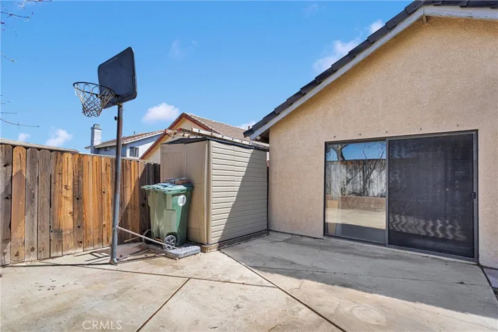12152 Cobblestone Drive, Victorville, California 92392