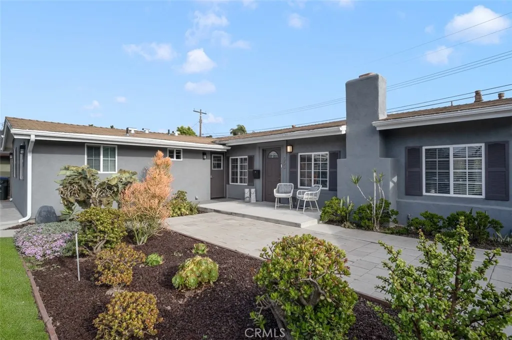 653 Joann Street, Costa Mesa, California 92627 home-pic-25