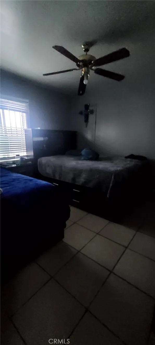 3034 Nebraska Avenue, South Gate, California 90280 home-pic-3