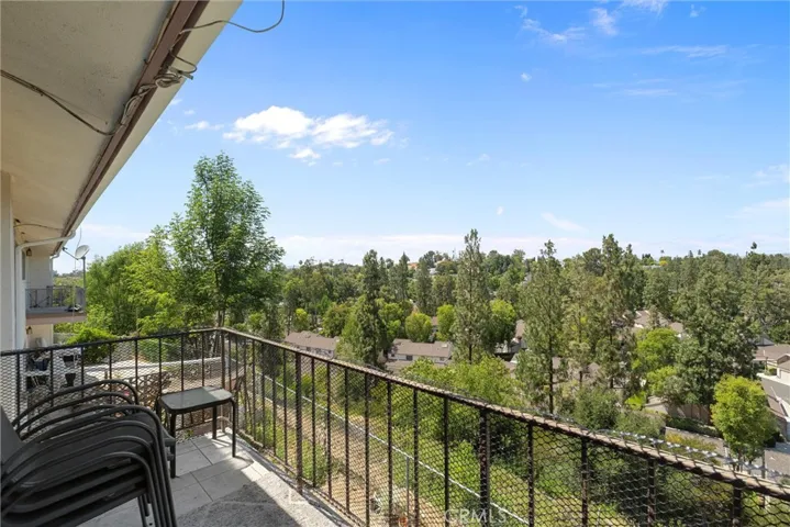 1349 Shadow Lane 217 (h), Fullerton, California 92831