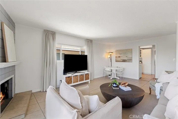 1349 Shadow Lane 217 (h), Fullerton, California 92831