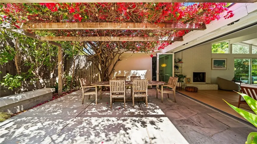2116 W General Street, Rancho Palos Verdes, California 90275