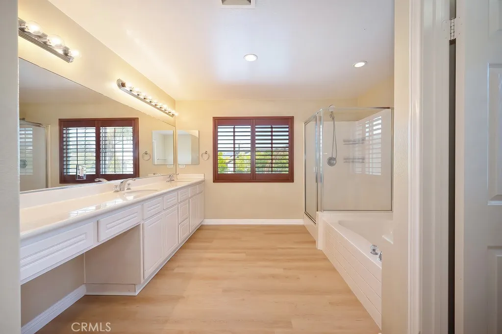 24932 Greenbrier Court, Corona, California 92883 home-pic-39