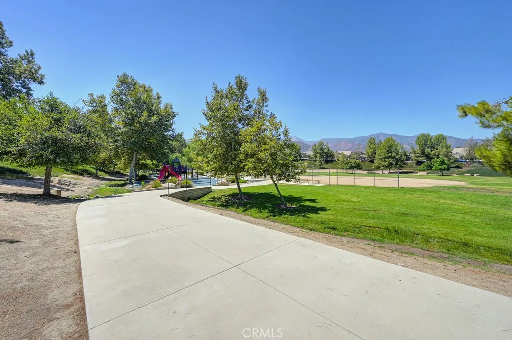 24932 Greenbrier Court, Corona, California 92883 home-pic-62