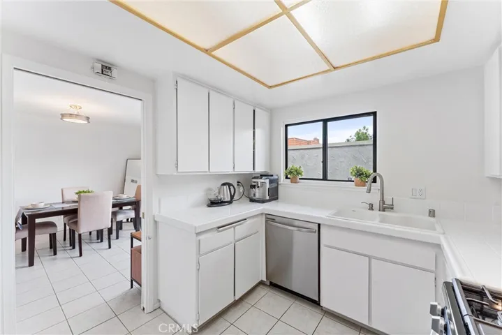 28039 Ridgebrook Court, Rancho Palos Verdes, California 90275