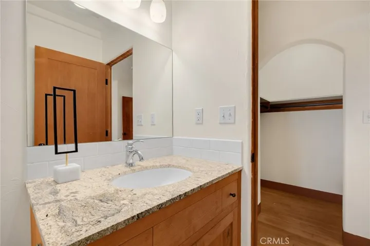 911 Laguna Road, Fullerton, California 92835