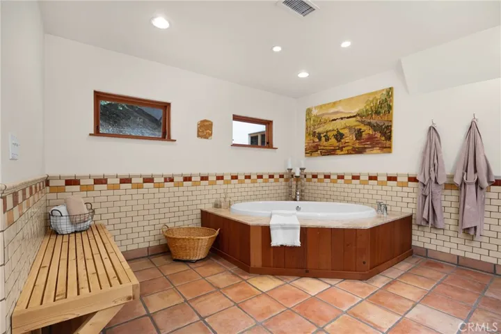 911 Laguna Road, Fullerton, California 92835