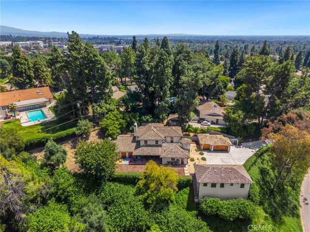 911 Laguna Road, Fullerton, California 92835