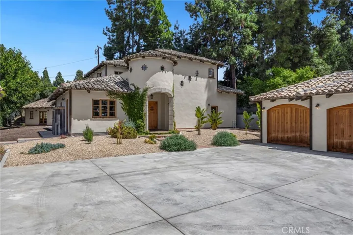 911 Laguna Road, Fullerton, California 92835