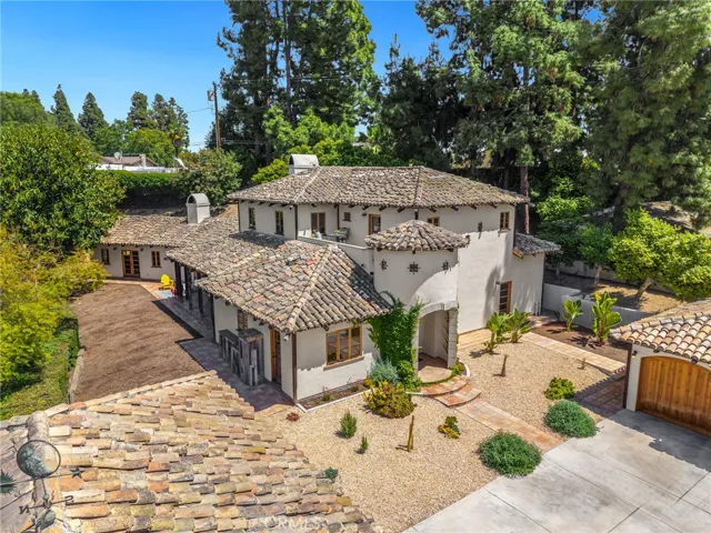 911 Laguna Road, Fullerton, California 92835
