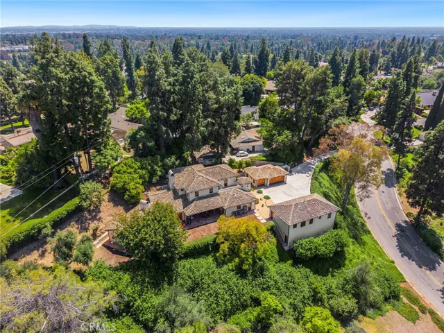 911 Laguna Road, Fullerton, California 92835
